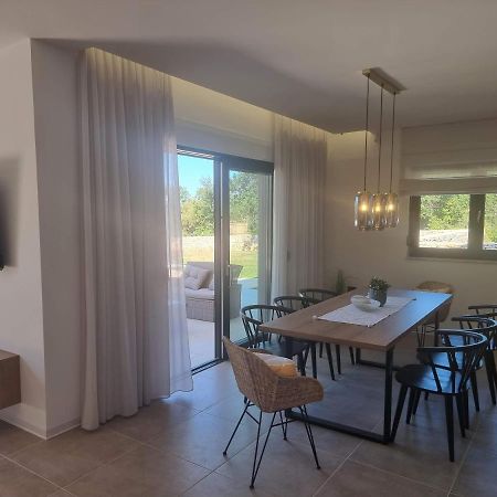 Luxury Villa Serena 2022 - With Heated Pool Cukrici Zewnętrze zdjęcie