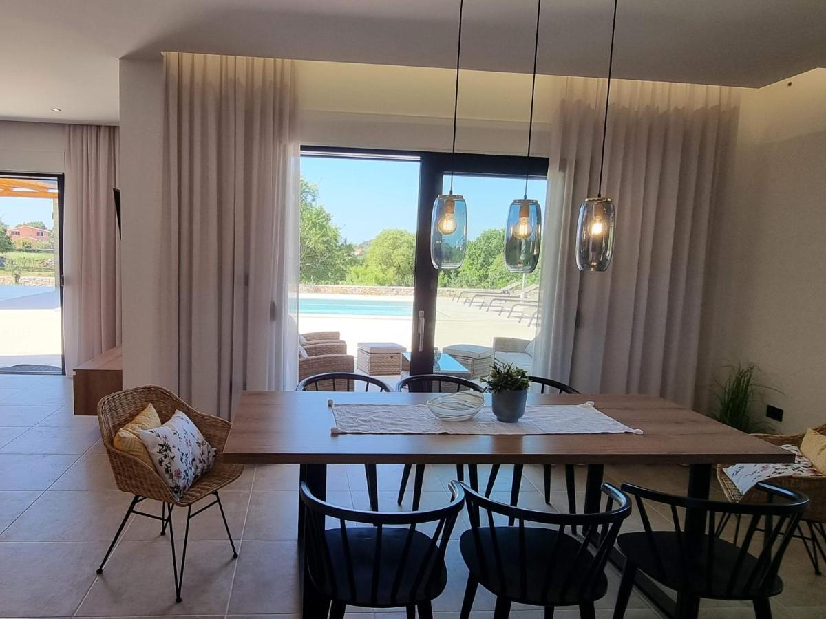 Luxury Villa Serena 2022 - With Heated Pool Cukrici Zewnętrze zdjęcie