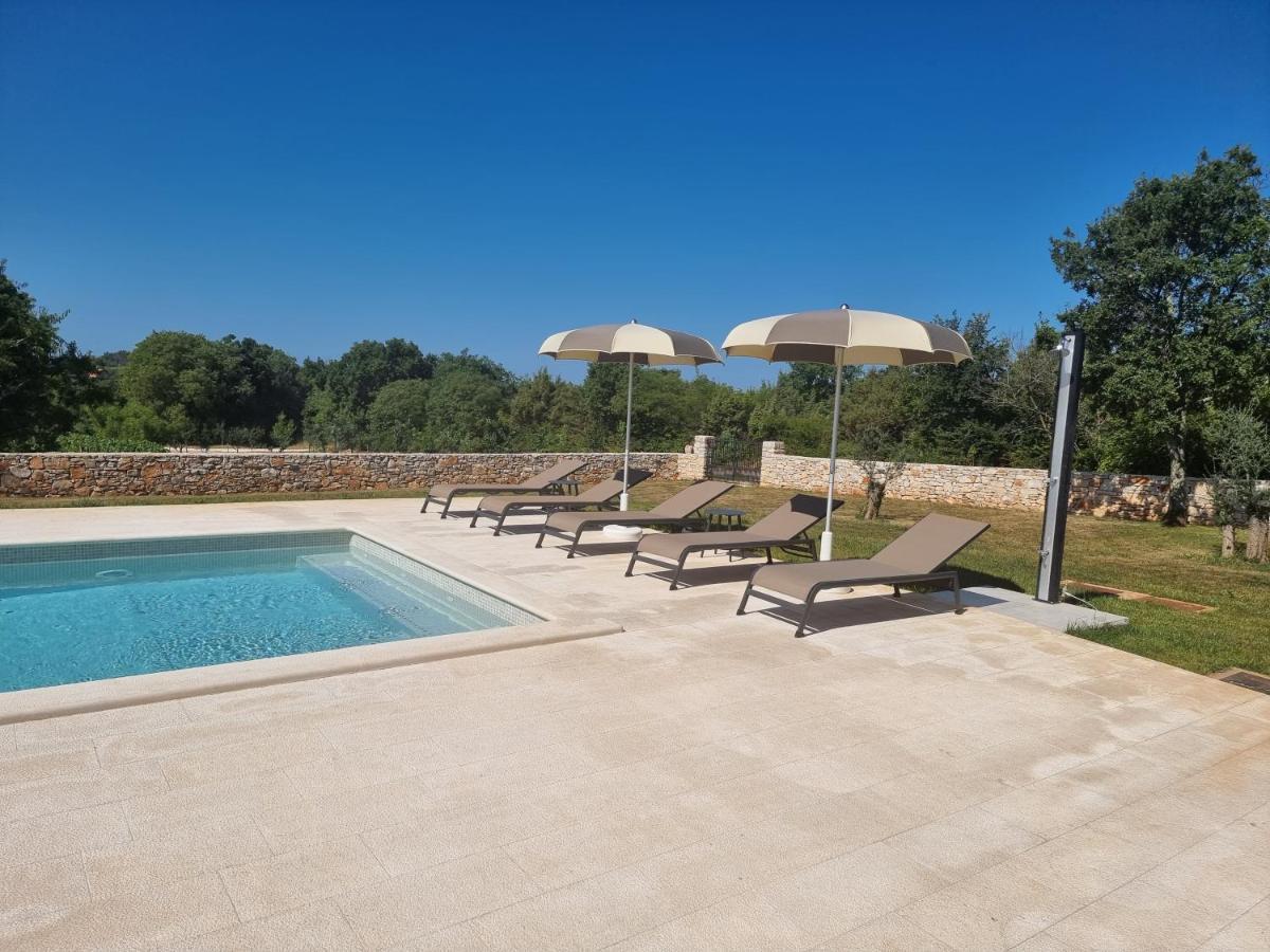 Luxury Villa Serena 2022 - With Heated Pool Cukrici Zewnętrze zdjęcie