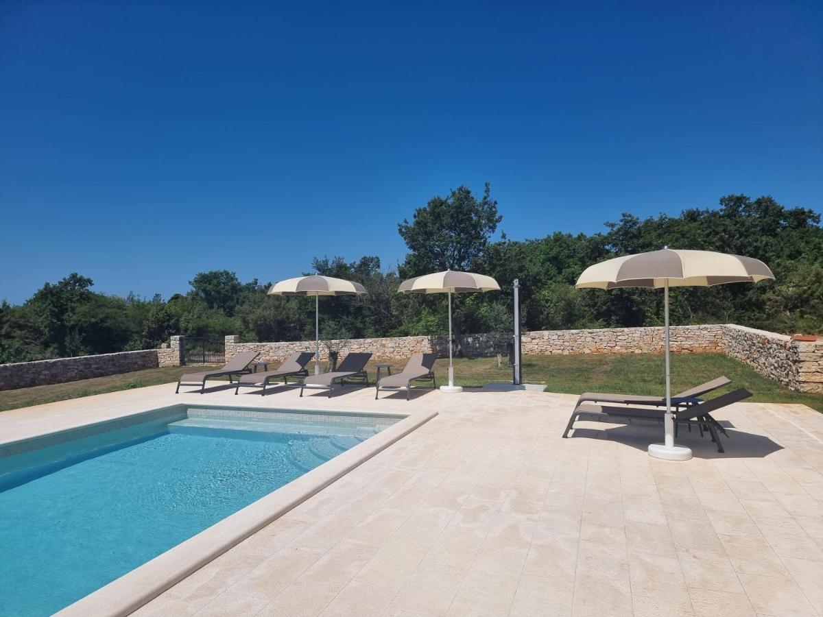 Luxury Villa Serena 2022 - With Heated Pool Cukrici Zewnętrze zdjęcie